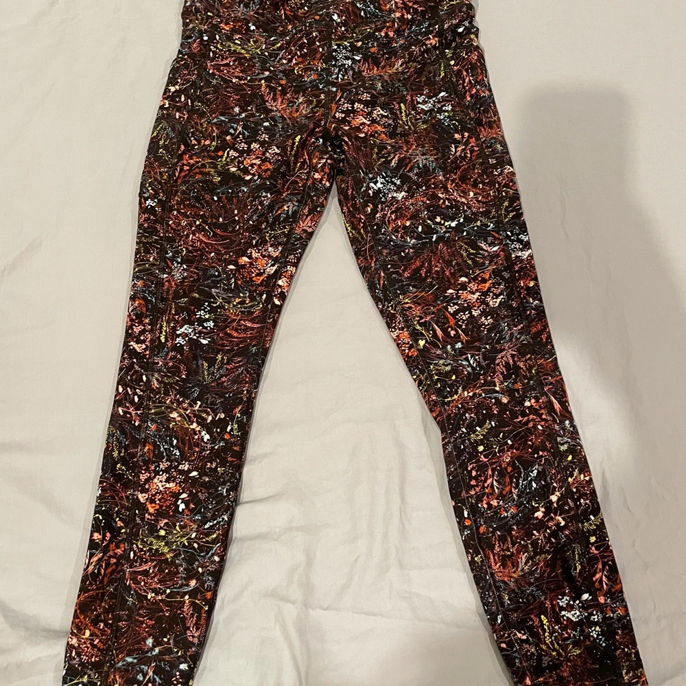 Lululemon invigorate 25 inch legging
